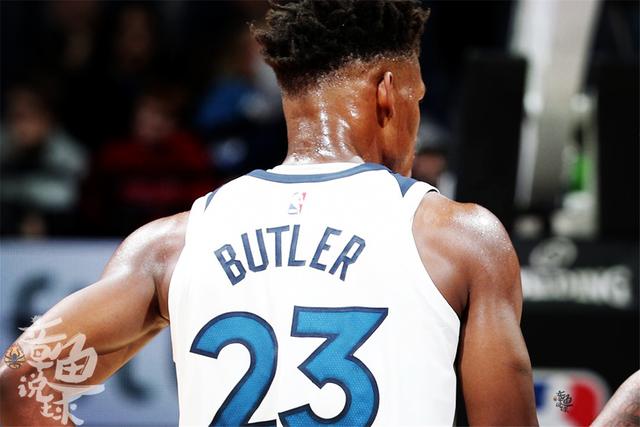 官方：国米与28岁邓弗里斯续约至2028年6月